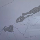 2.2g/cm2 20 میلی متر تخته سنگ کوارتز سفید Calacatta با تکه های رگه های خاکستری